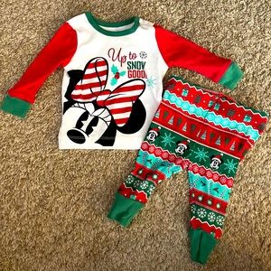 Minnie Mouse pajama set